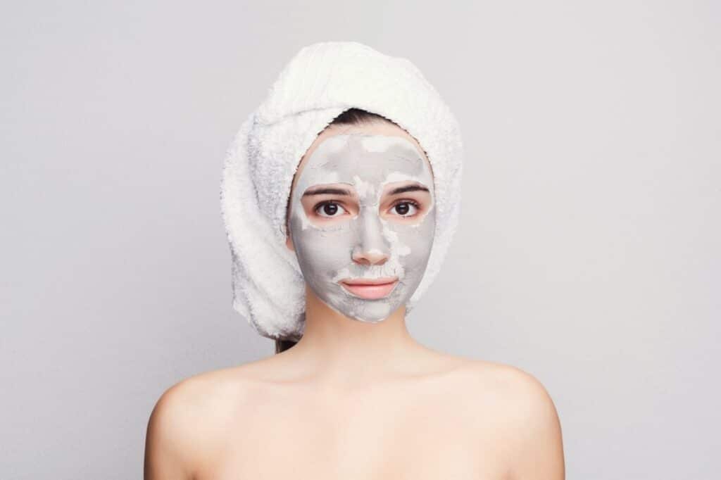 Anti–Ageing And Skincare Made Easy: Skin Care Treatment For The Most Common Skin Conditions
